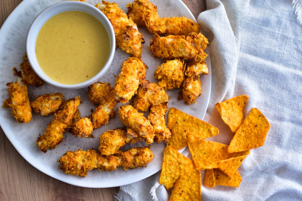 Chicken Nuggets aus der Heißluftfritteuse mit Nacho Panade