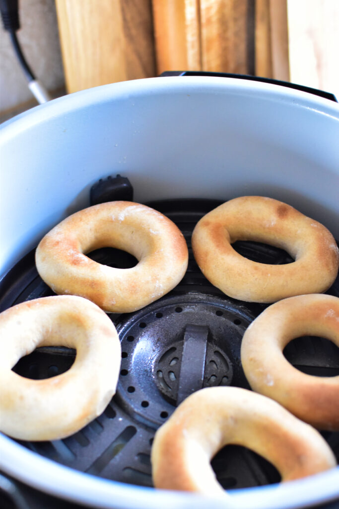 Donuts im Airfryer selber machen