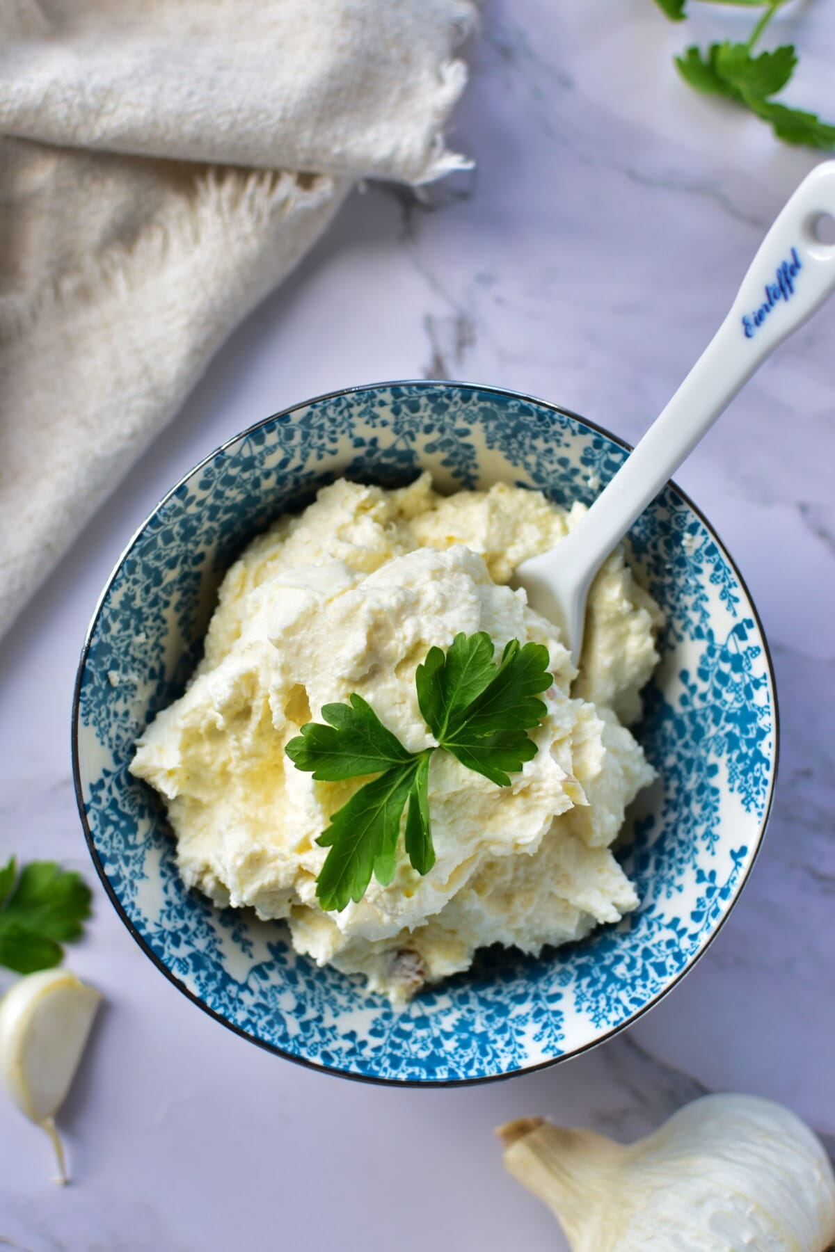 Knoblauch Creme Dip mit Parmesan « Hauptsache-Lecker