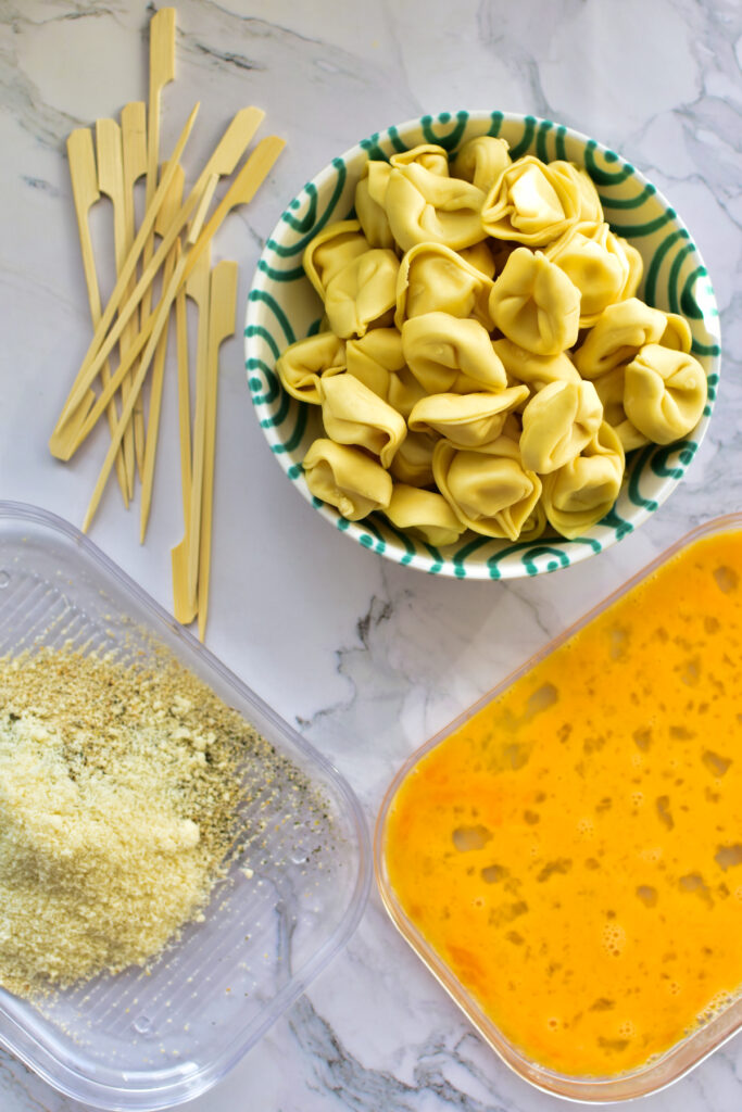 Zutaten für knusprige Tortellini-Spieße
