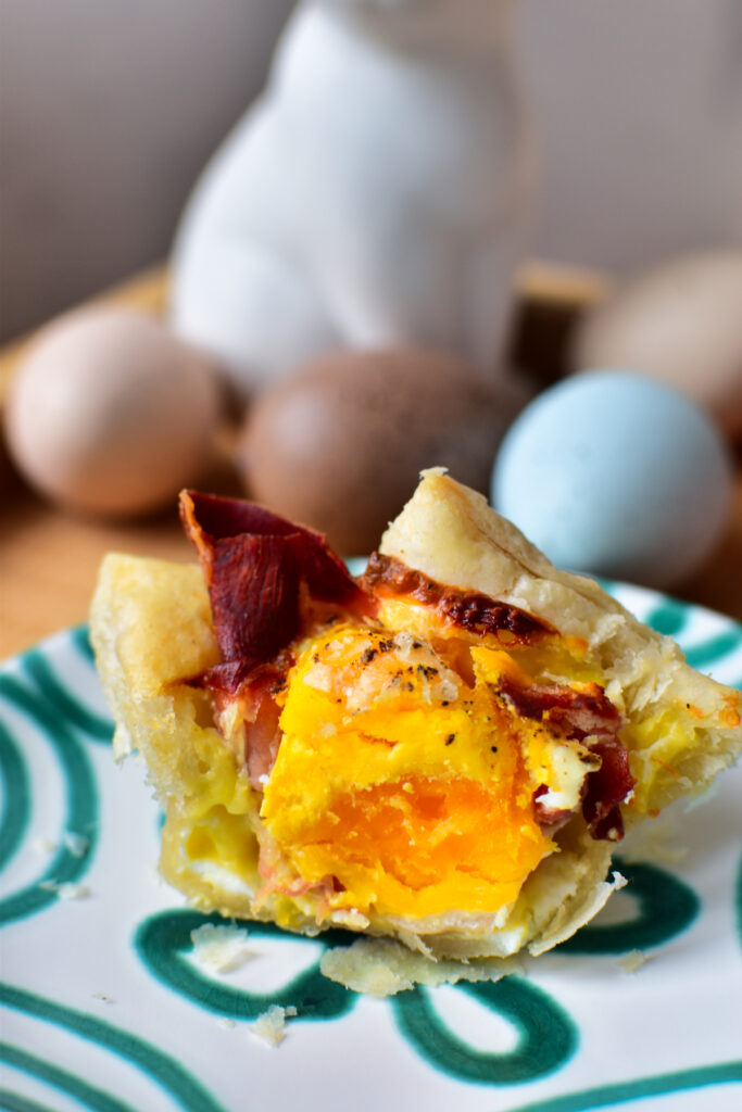 Leckeres Frühstück mit dem Airfryer machen: Eier Nester mit Blätterteig