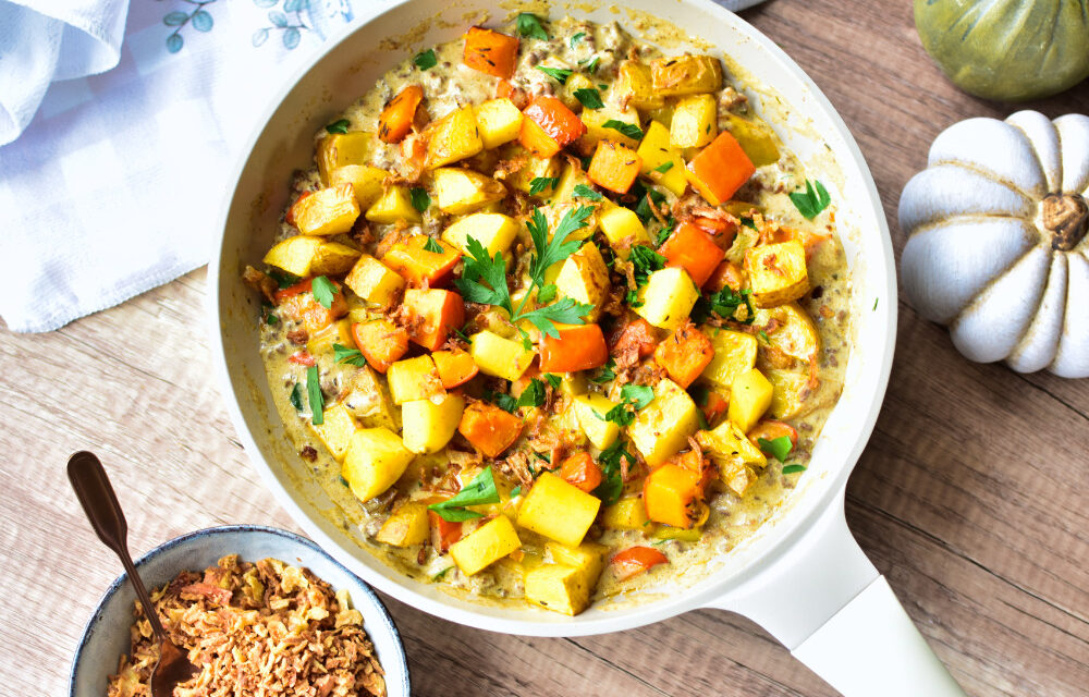 Cremige Kartoffel-Kürbis-Pfanne mit Hackfleisch