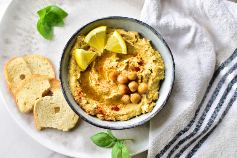 Nudelsalat mit Hummus-Dressing – Cremig, leicht &amp; vielseitig