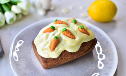 Karottenkuchen im Airfryer – super saftig & zitronig