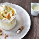 Einfaches Eis für den Ninja Creami (Deluxe)*: Cremiges Toffee-Meersalz Eis